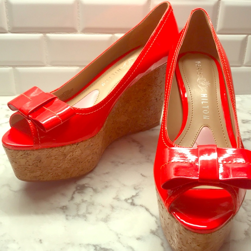 Paris Hilton Amalia orange size 7.5 wedges